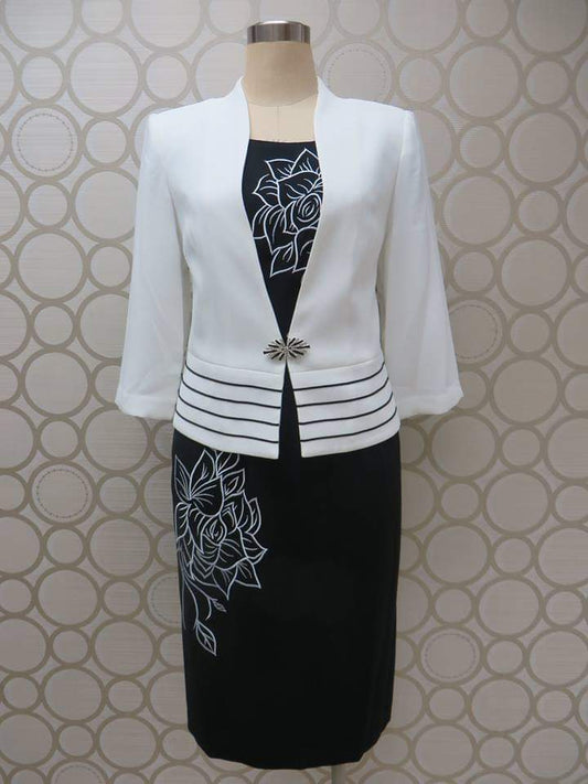Ladies Black and White Floral 2-Piece Suit